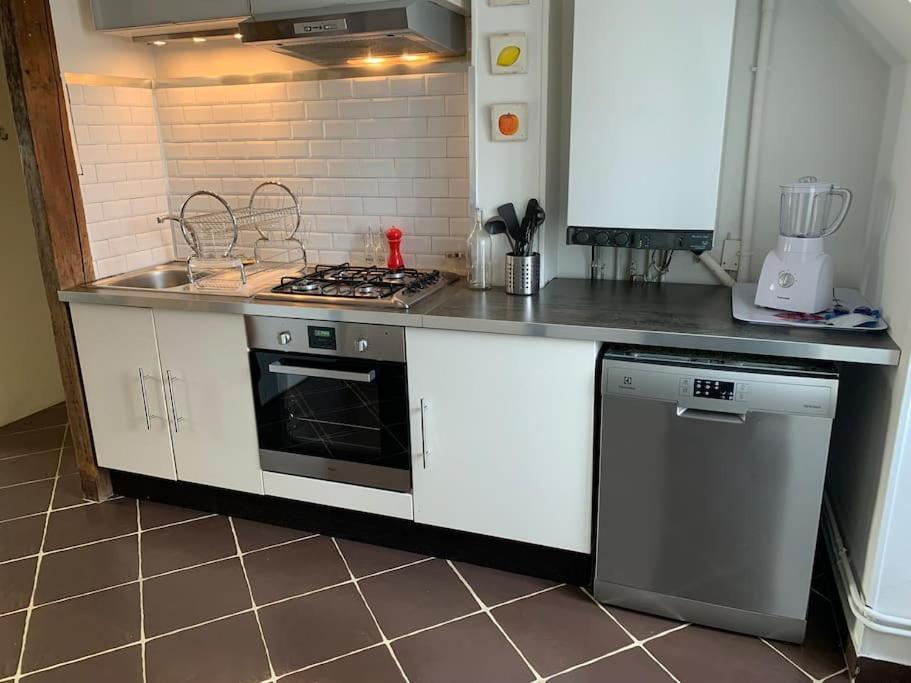 Nevers, Appartement De Standing Proche De La Gare Экстерьер фото